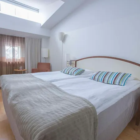 Hotel Scandic Grand Marina 4*