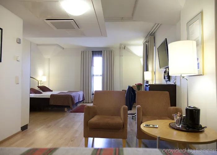 Otel Scandic Grand Marina 4*