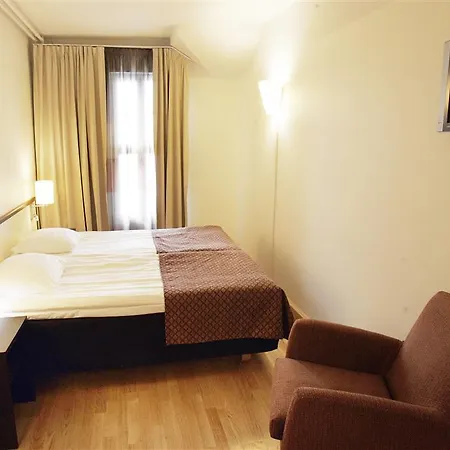 Scandic Grand Marina Hotel 4*