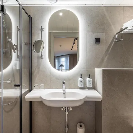 Scandic Grand Marina Hotel 4*