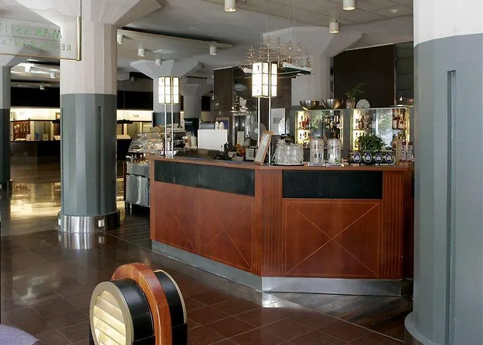 Szálloda Scandic Grand Marina 4*